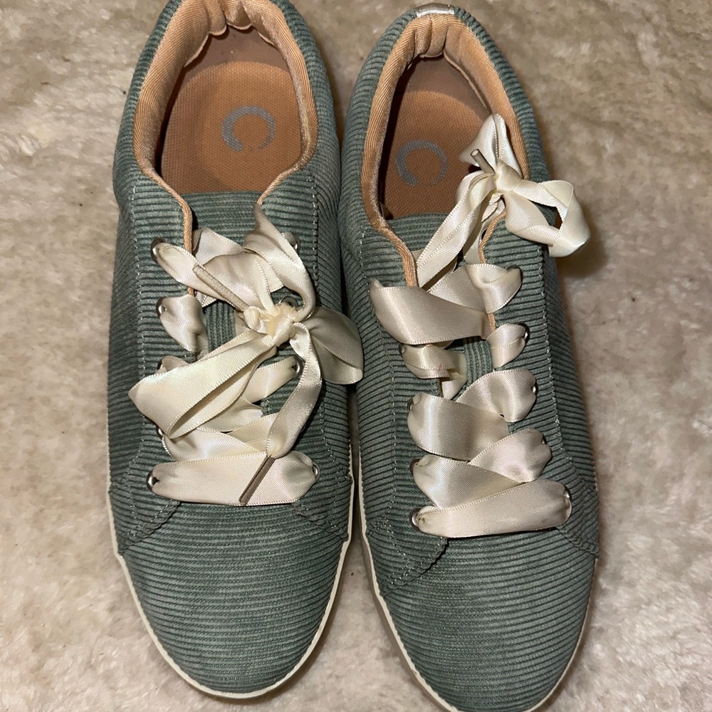 Velvet sneakers
